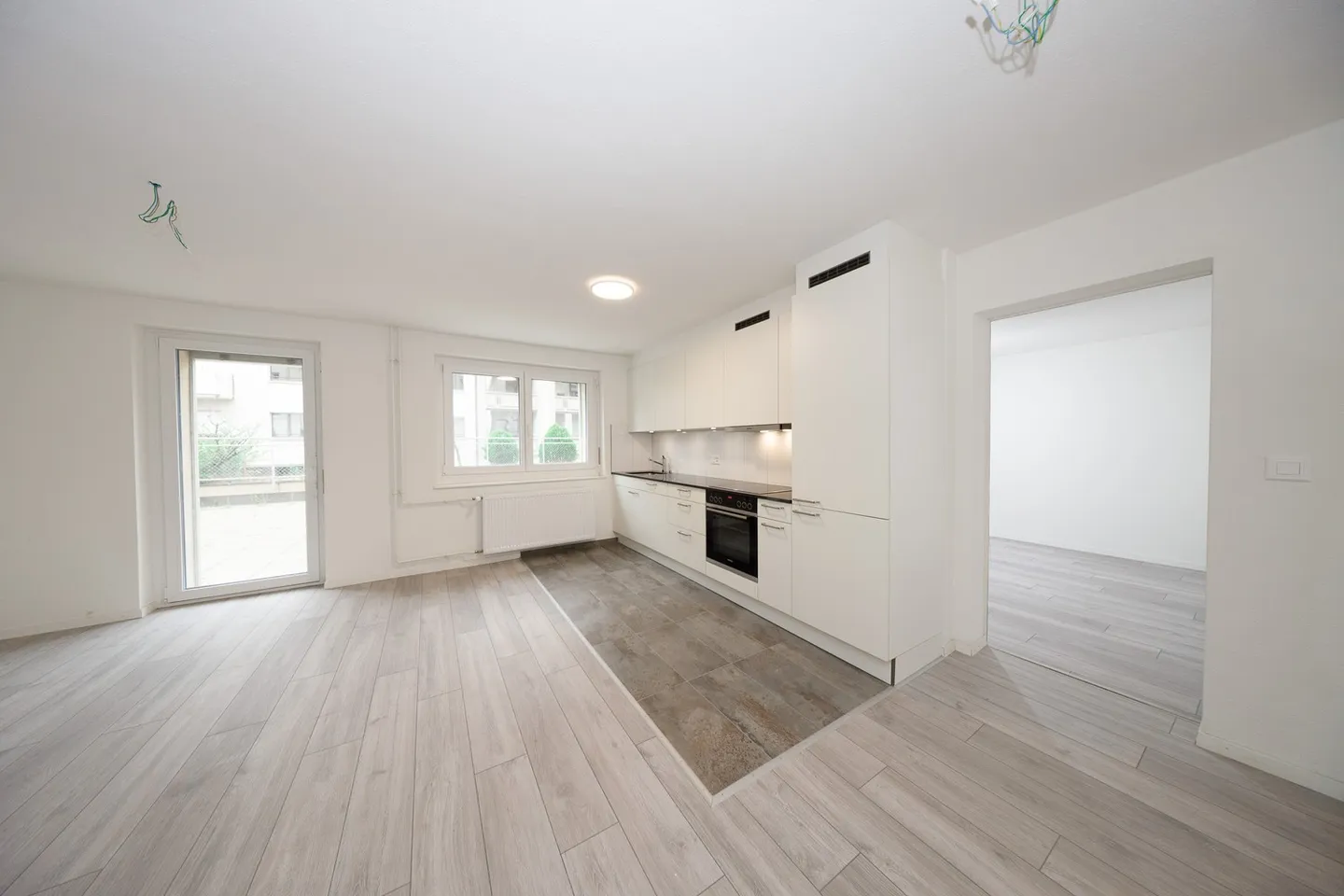 Your dream home awaits! Spacious new building complex for first rental - Photo 3 of 7