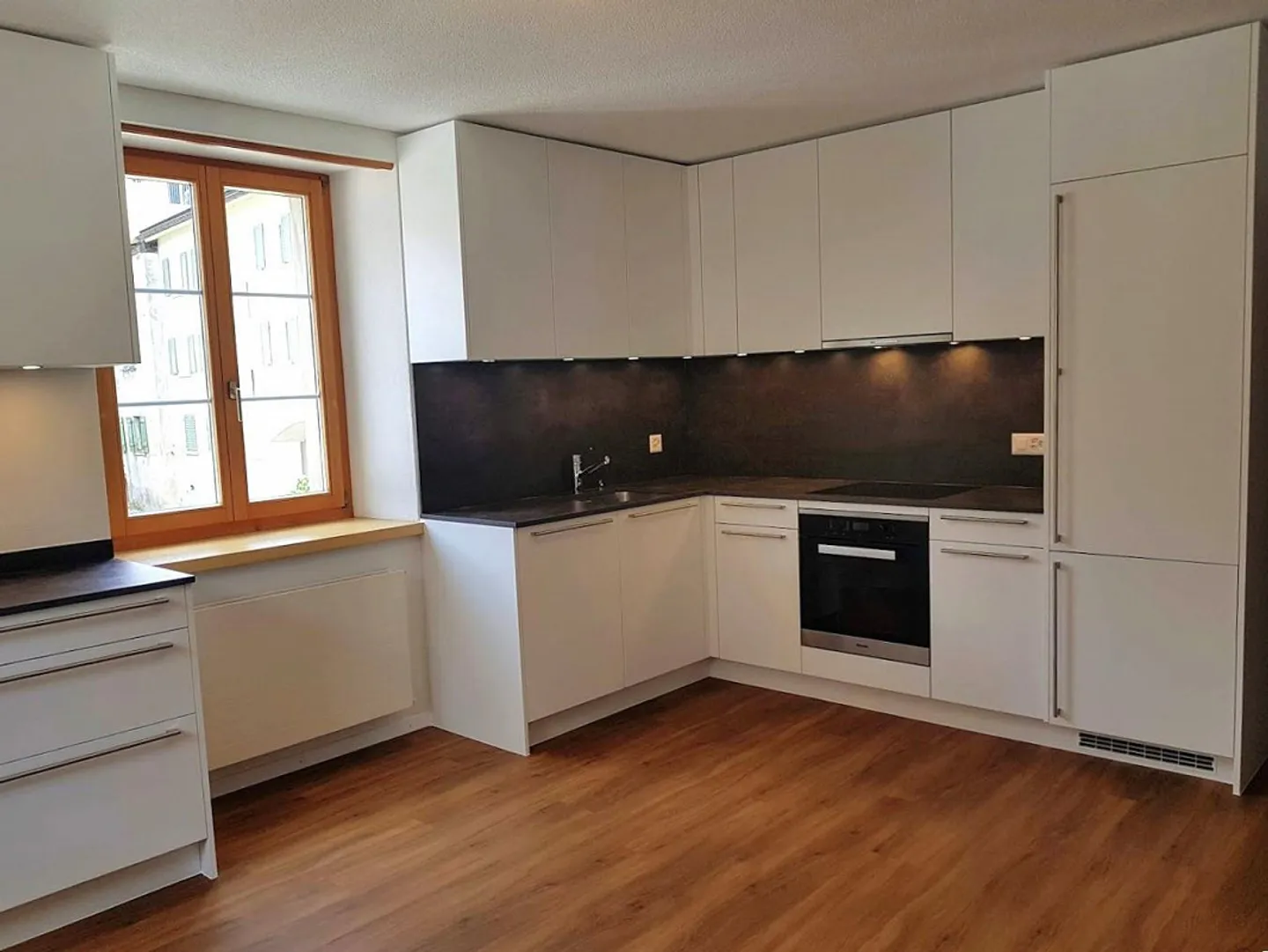 Geräumige Wohnung in Maienfeld - Foto 1 von 13