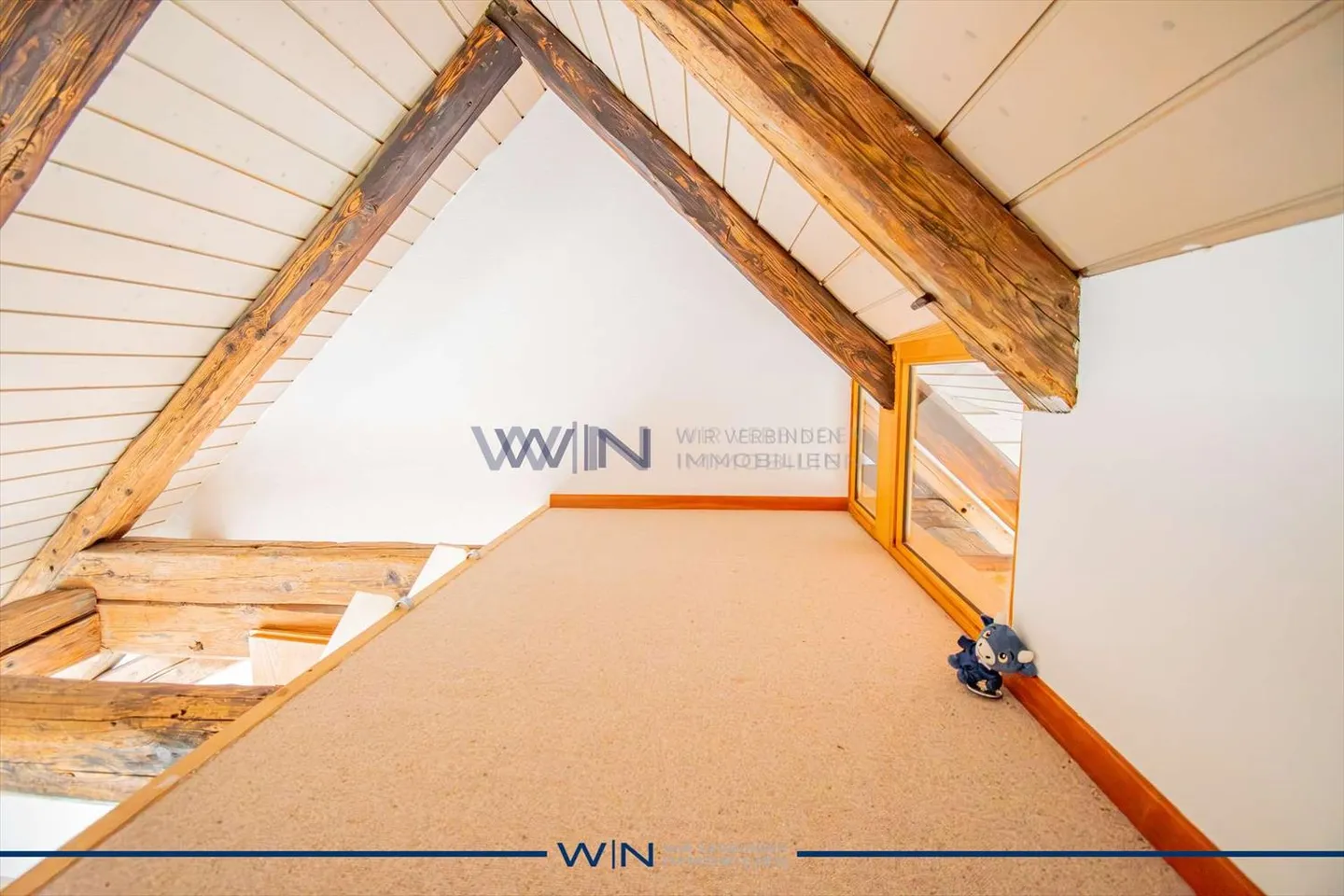 Residential building for sale - Photo 10 of 13