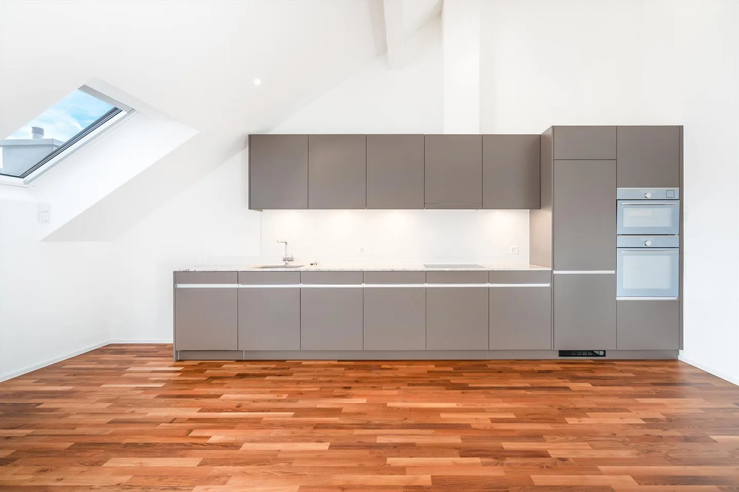 Arriving in Henau: Here is your new home (2.5-room attic apartment) - Photo 9 of 9