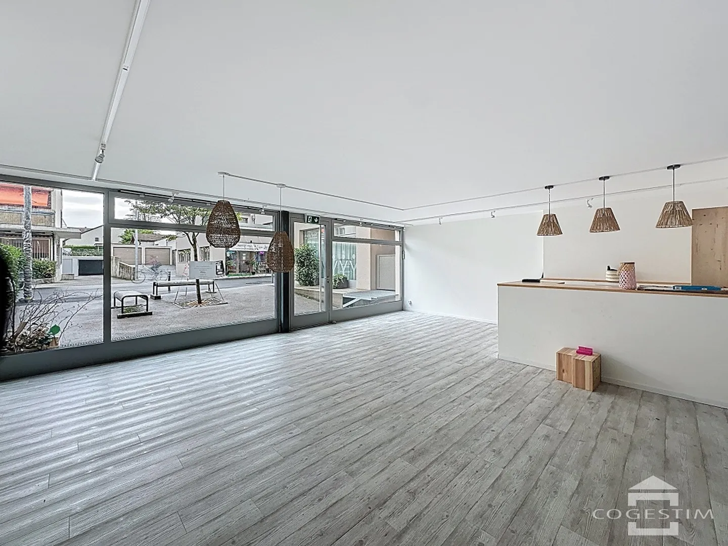 Arcade - Foto 1 von 13