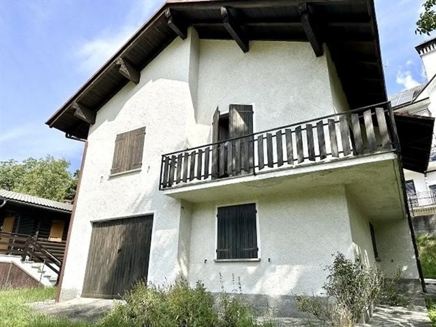 3-room single-family house with garage in a very sunny, quiet location with a beautiful view - Photo 1 of 20