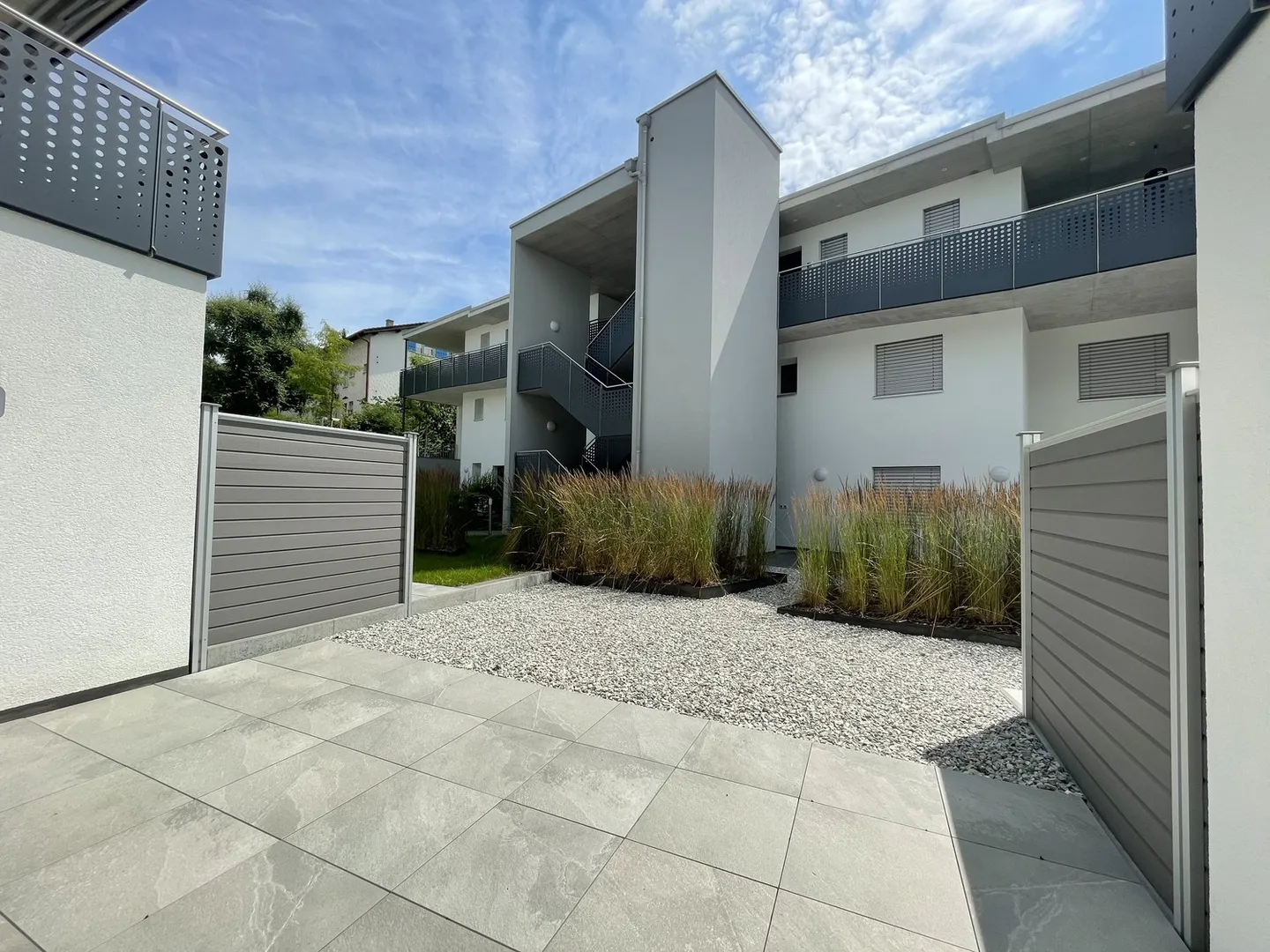 2.5 Room Apartment - Photo 4 of 10