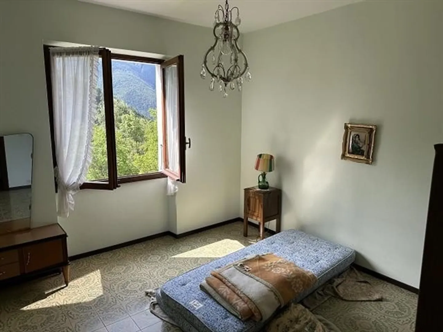 3-room single-family house with garage in a very sunny, quiet location with a beautiful view - Photo 7 of 20