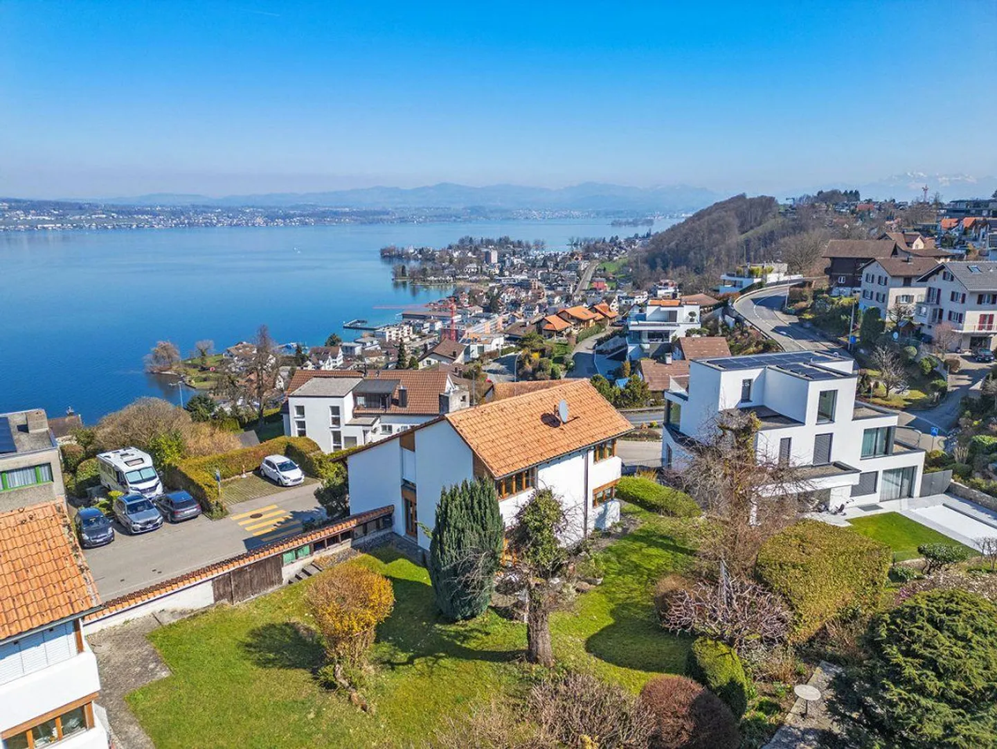 Maison individuelle avec vue sur le lac limitée jusqu'au 30.7.2026 - Photo 3 sur 13