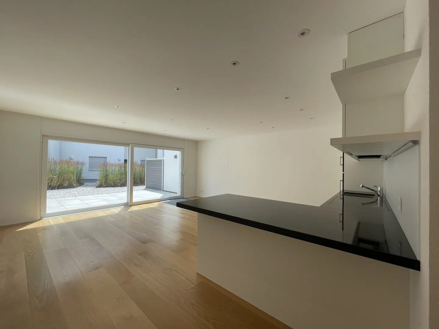 2.5 Room Apartment - Photo 5 of 10