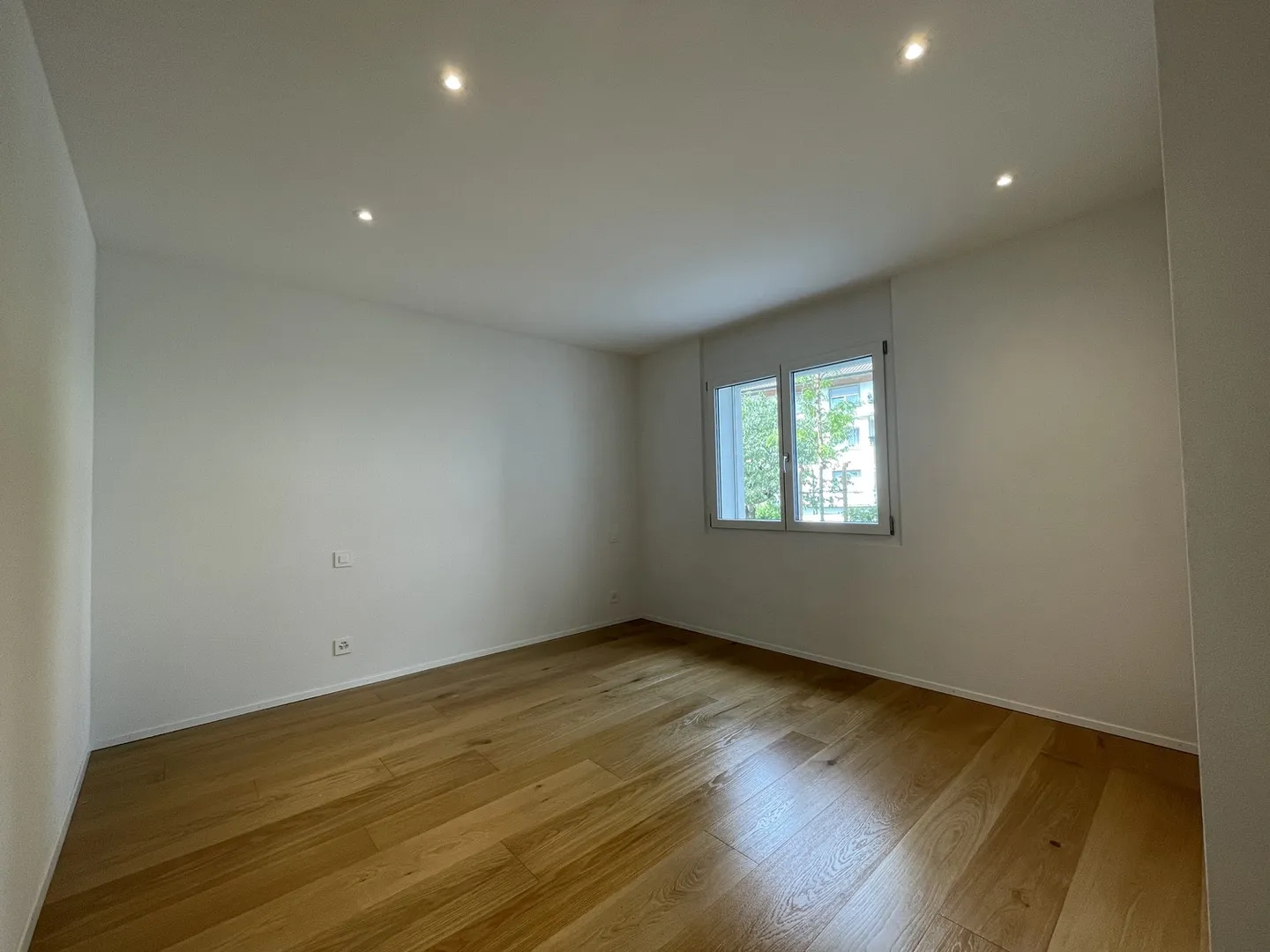 2.5 Room Apartment - Photo 7 of 10