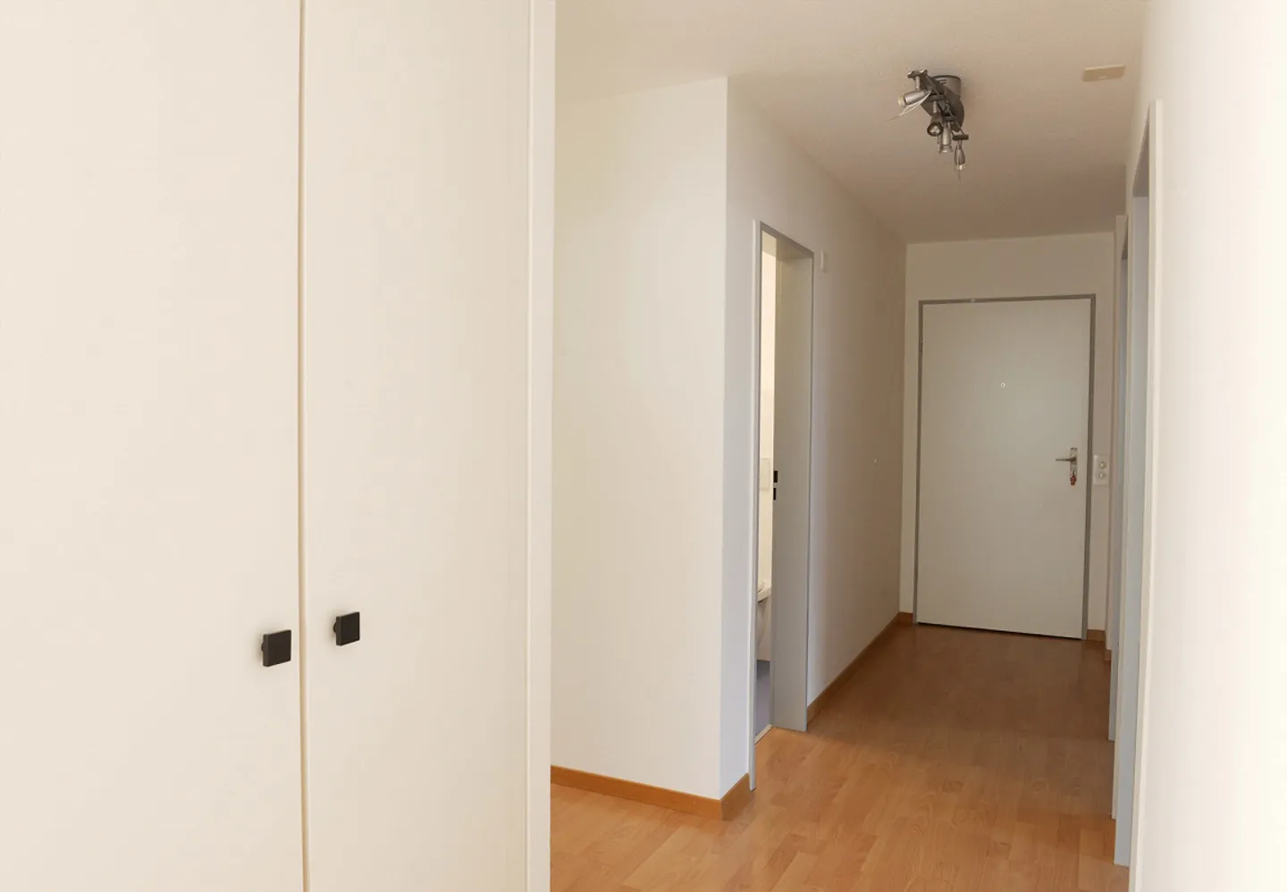 Grosszügige 4.5 Zimmerwohnung - Foto 12 von 13