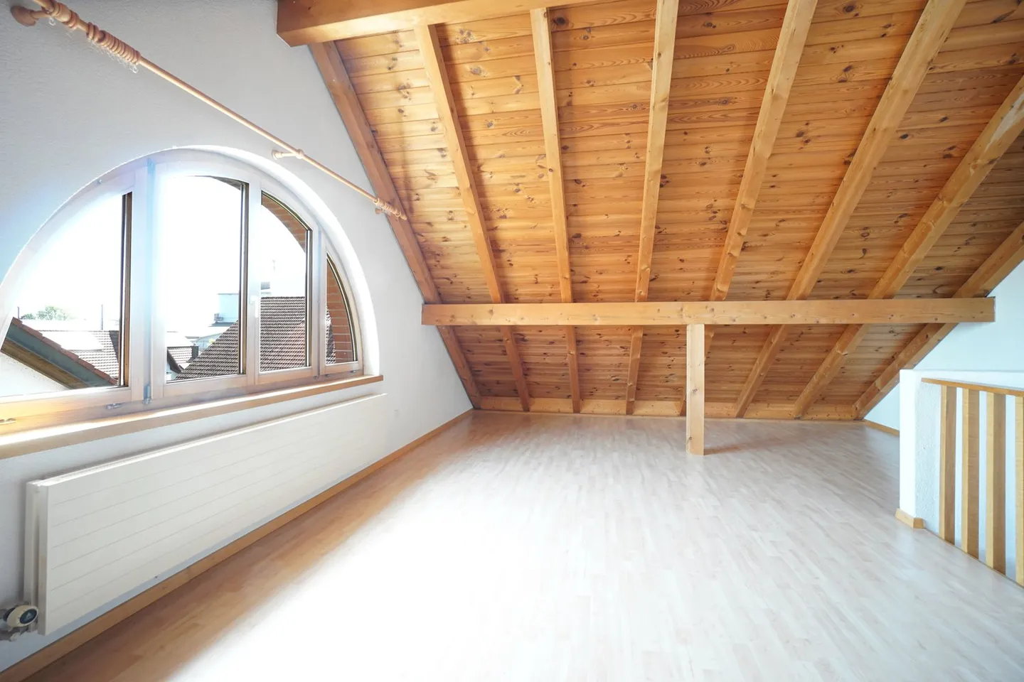 Well-maintained 5.5-room semi-detached house with plenty of space in a family-friendly location - Photo 14 of 24