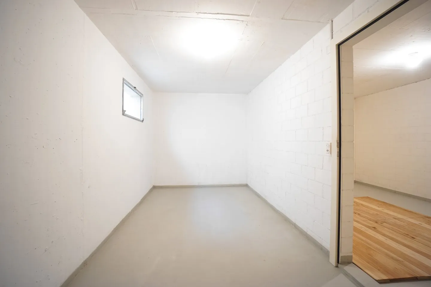 Well-maintained 5.5-room semi-detached house with plenty of space in a family-friendly location - Photo 20 of 24