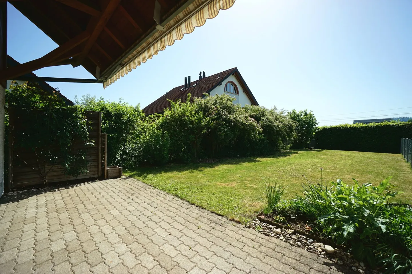 Well-maintained 5.5-room semi-detached house with plenty of space in a family-friendly location - Photo 21 of 24