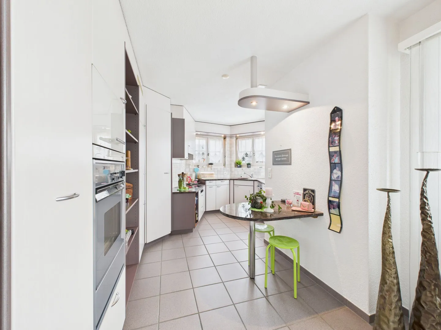 PLACE DE JARDIN, OPTION DE LOGEMENT ET BEAUCOUP D'ESPACE - Photo 3 sur 6