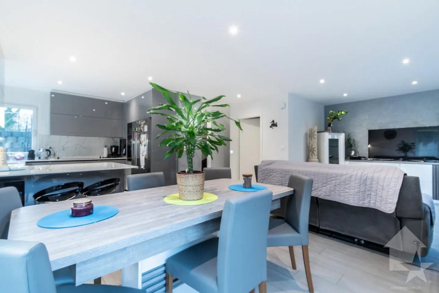 Moderne Villa in St-Gingolph - Foto 2 von 8