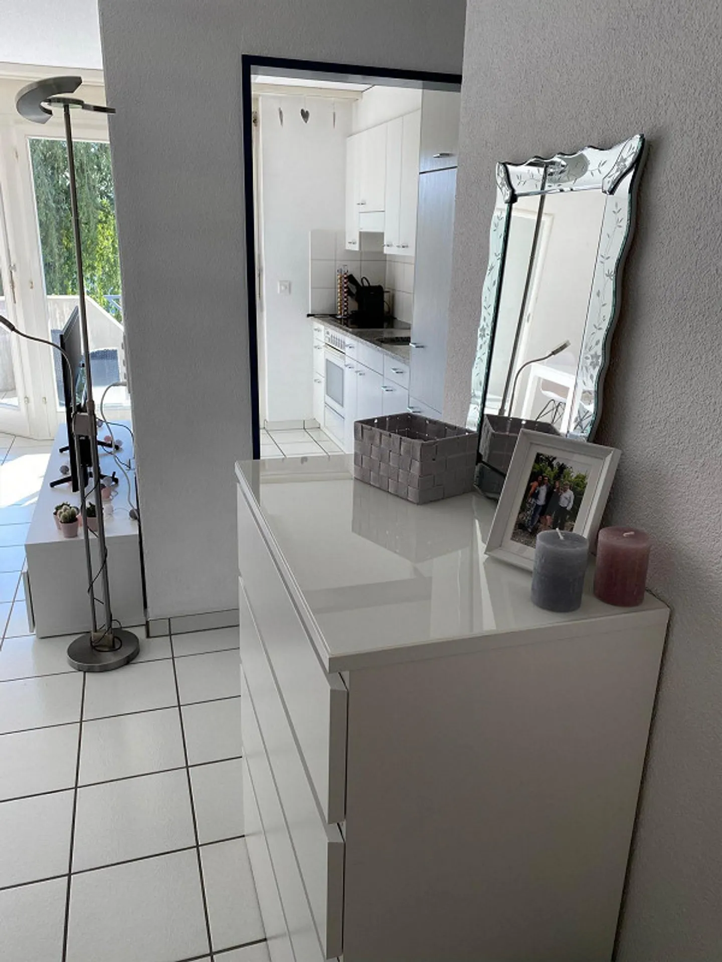 Central bright 2.5-room apartment / Rheinfelden from 01.08.2026 - Photo 2 of 13