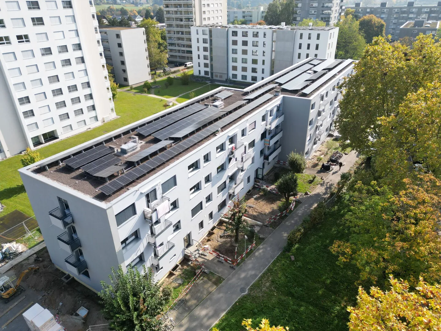 Appartamenti moderni in una proprietà ristrutturata nel quartiere Längi - Foto 1 di 9