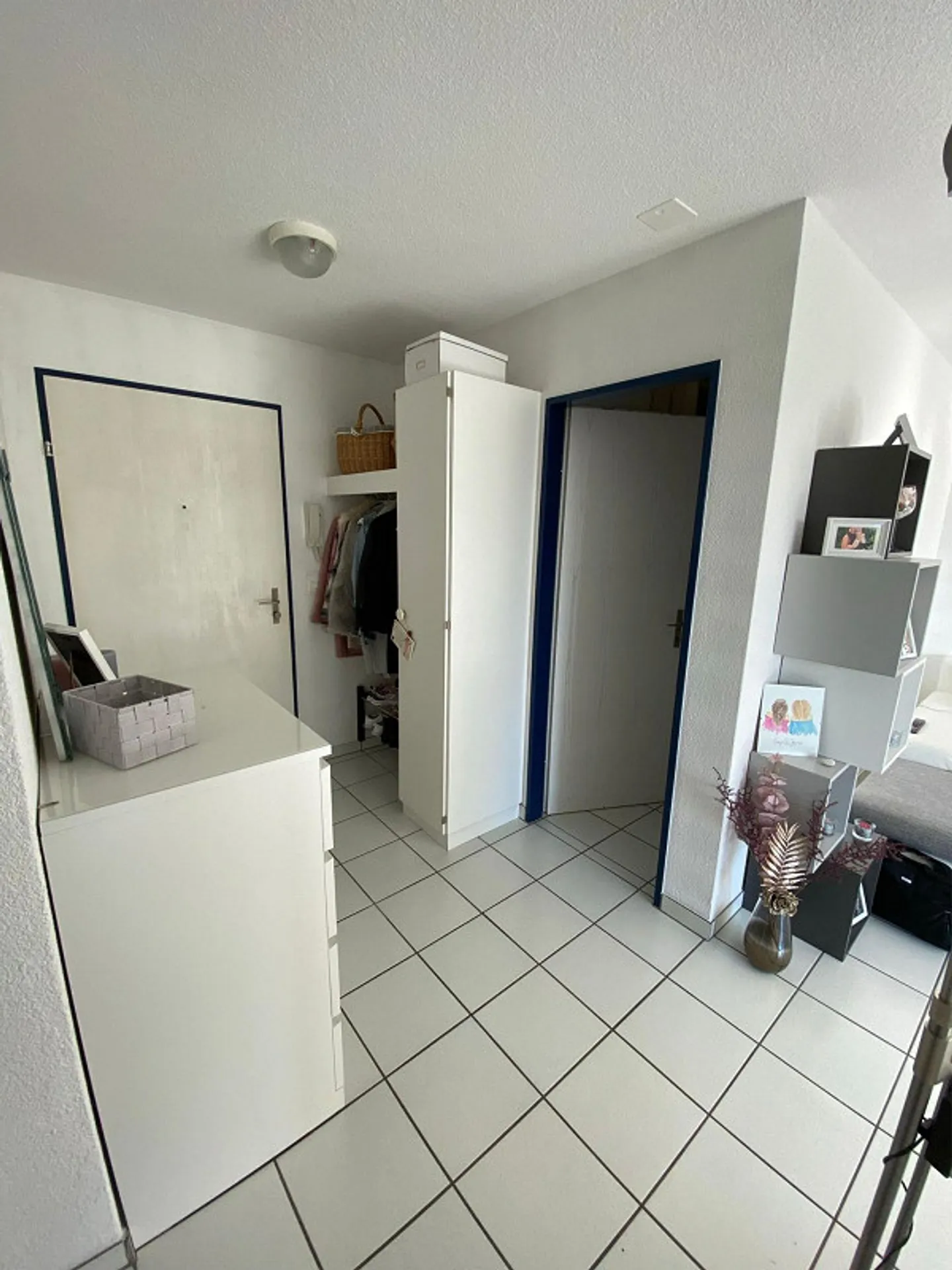 Central bright 2.5-room apartment / Rheinfelden from 01.08.2026 - Photo 3 of 13