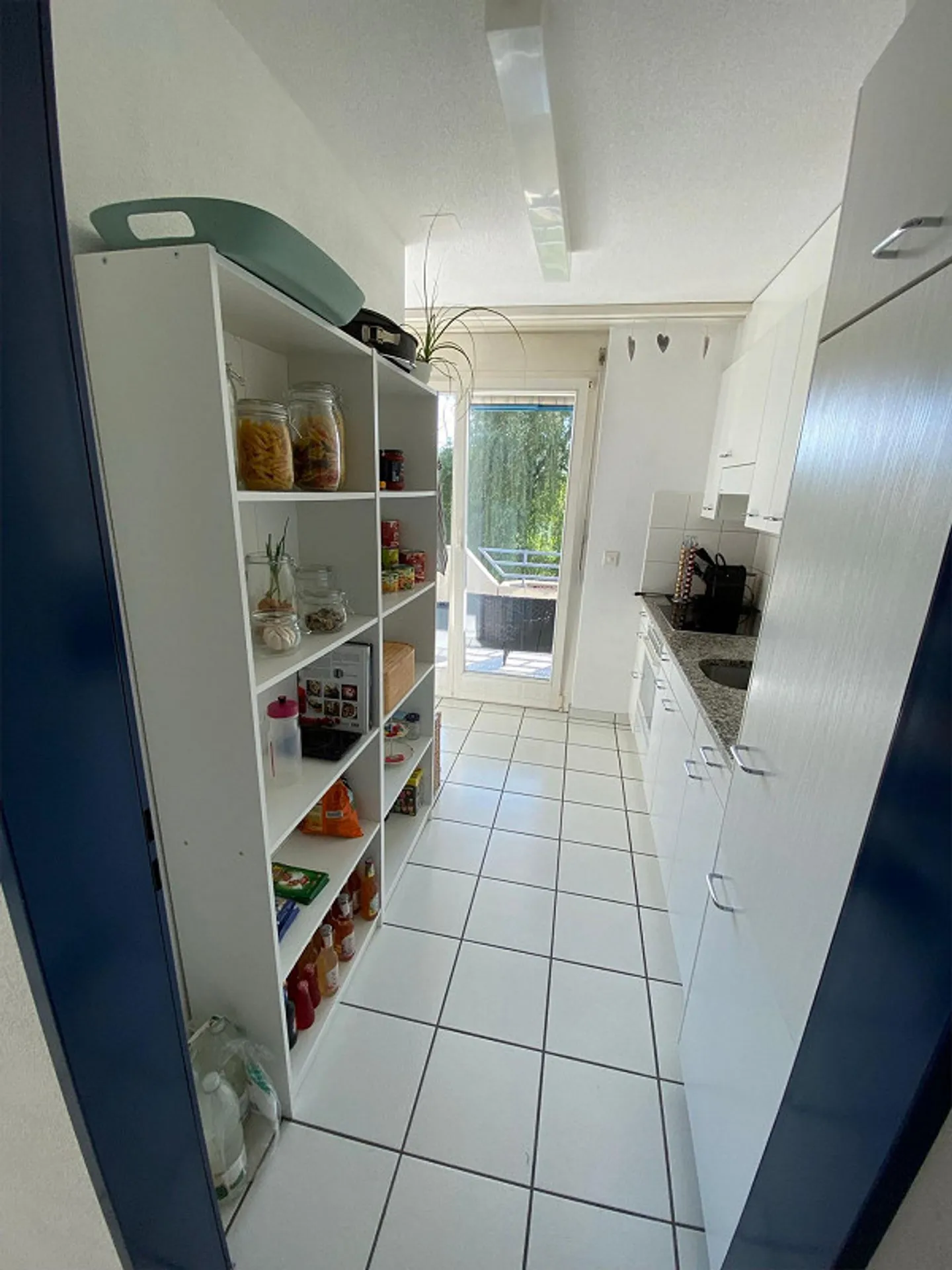 Central bright 2.5-room apartment / Rheinfelden from 01.08.2026 - Photo 5 of 13