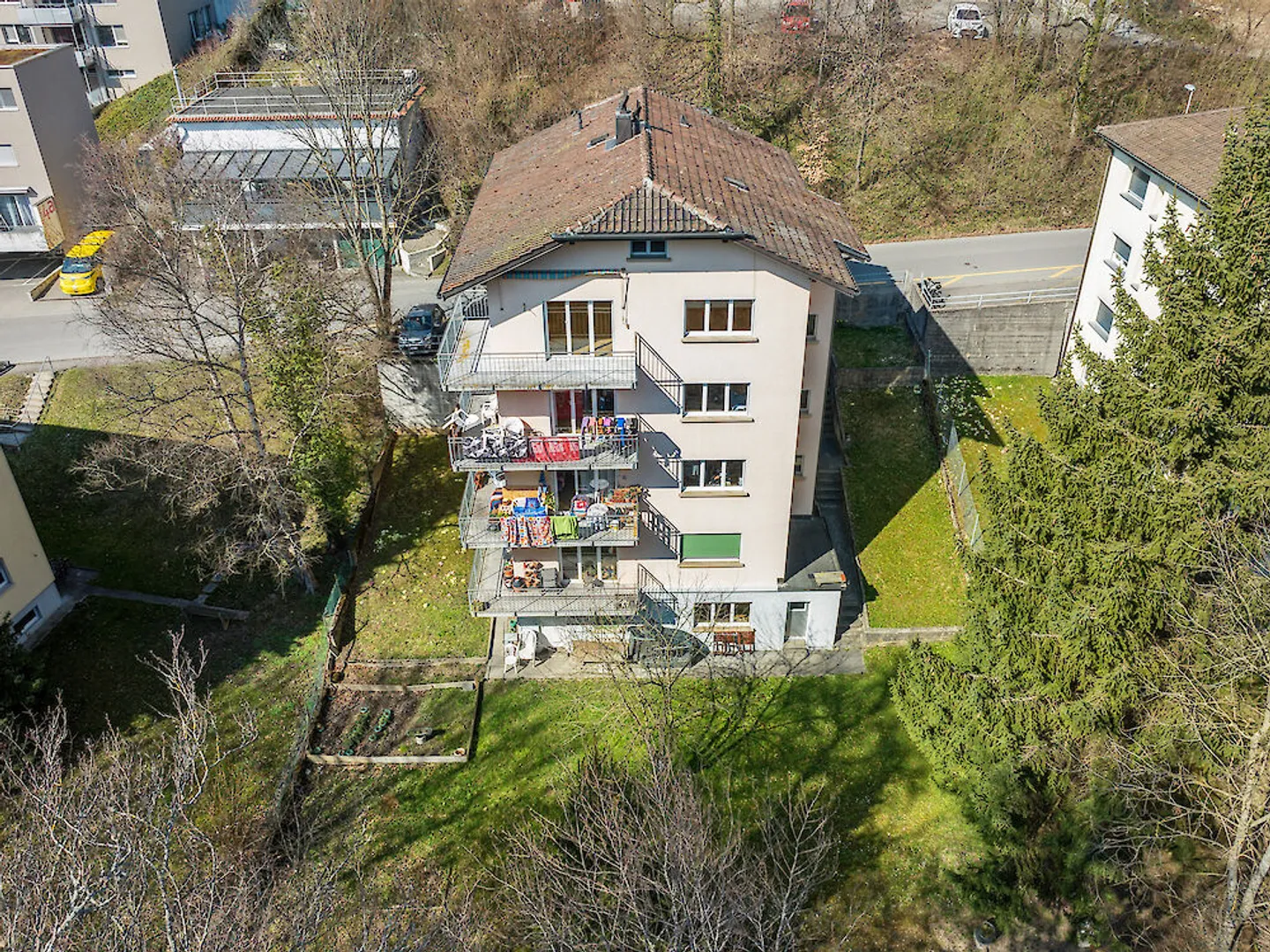 La tua nuova casa vicino alla Saane - Foto 1 di 11