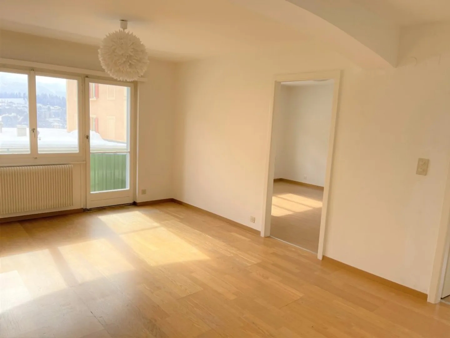 01287 - 4-room apartment - Tourelles 10 - La Chaux-de-Fonds - Photo 1 of 4
