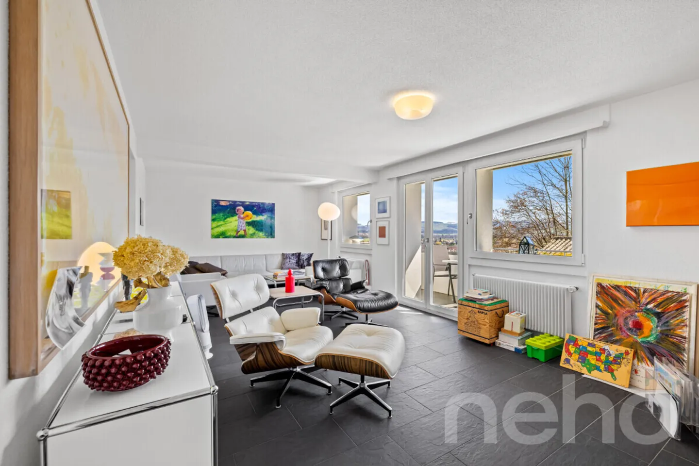 Elegante casa unifamiliare con vista panoramica in una posizione soleggiata - Foto 3 di 13