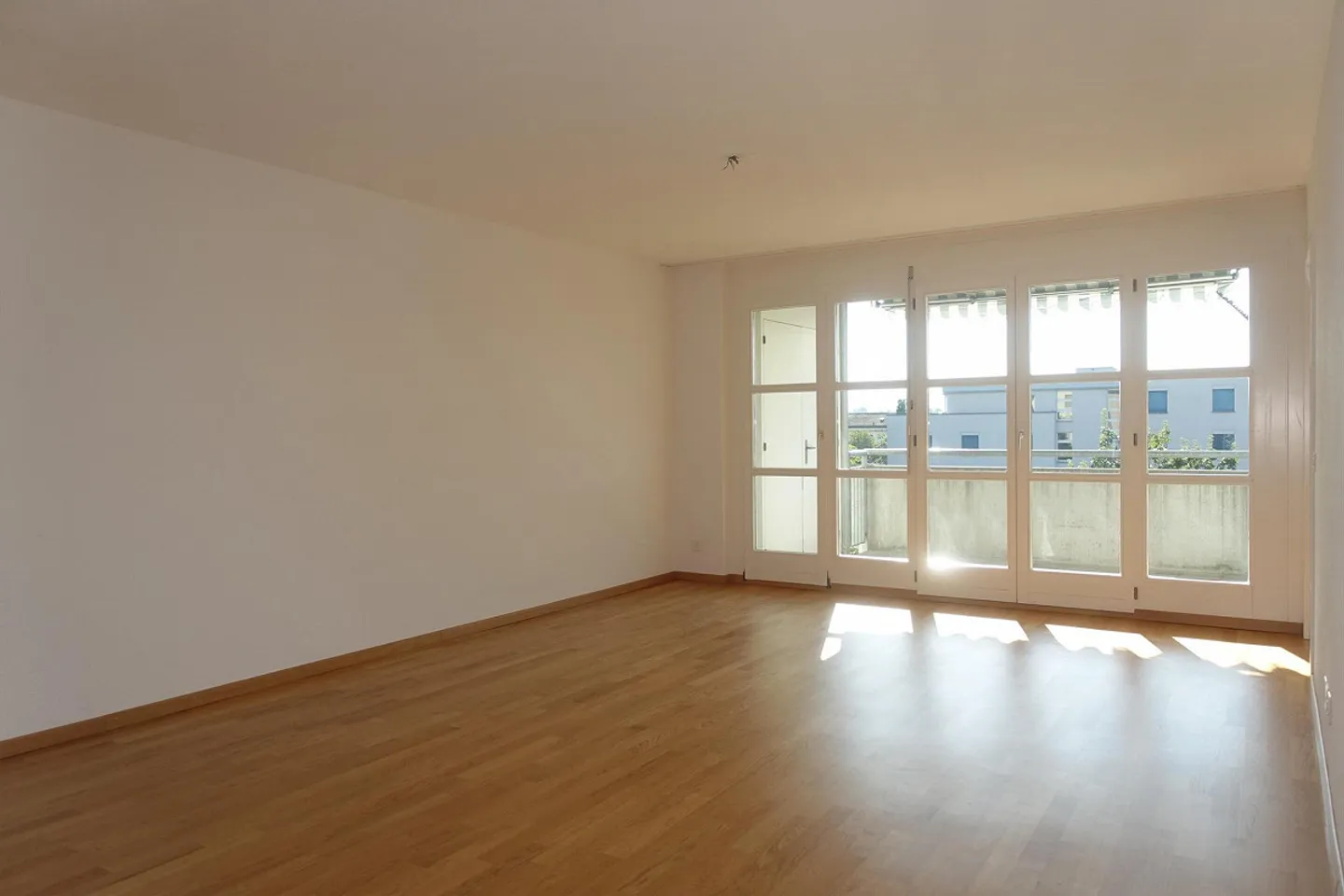 Vivre avec charme dans un endroit calme - Photo 2 sur 7