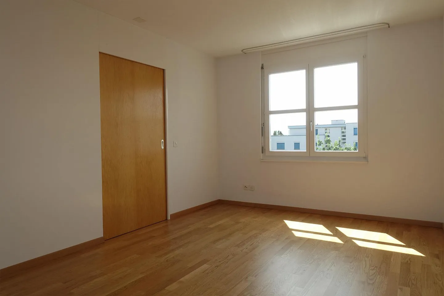 Vivre avec charme dans un endroit calme - Photo 3 sur 7