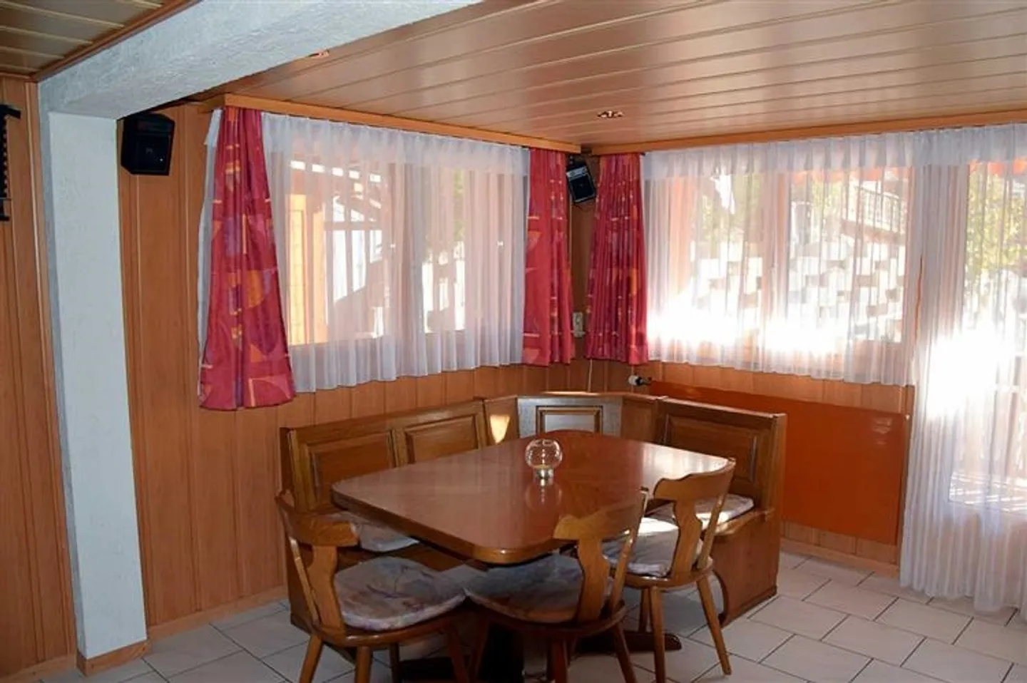 Residential building for sale - Photo 4 of 9