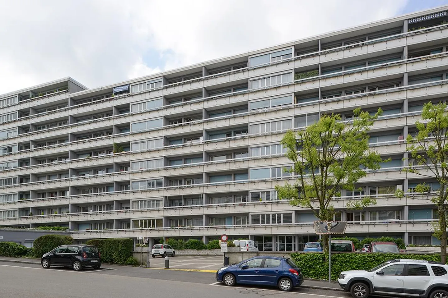 Dépôt à Grand-Saconnex - Photo 2 sur 3