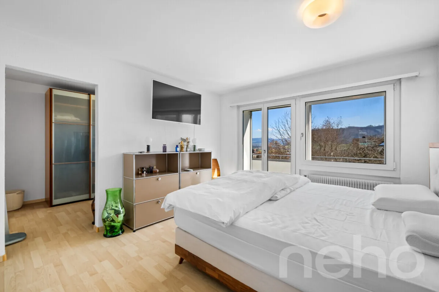 Elegante casa unifamiliare con vista panoramica in una posizione soleggiata - Foto 7 di 13