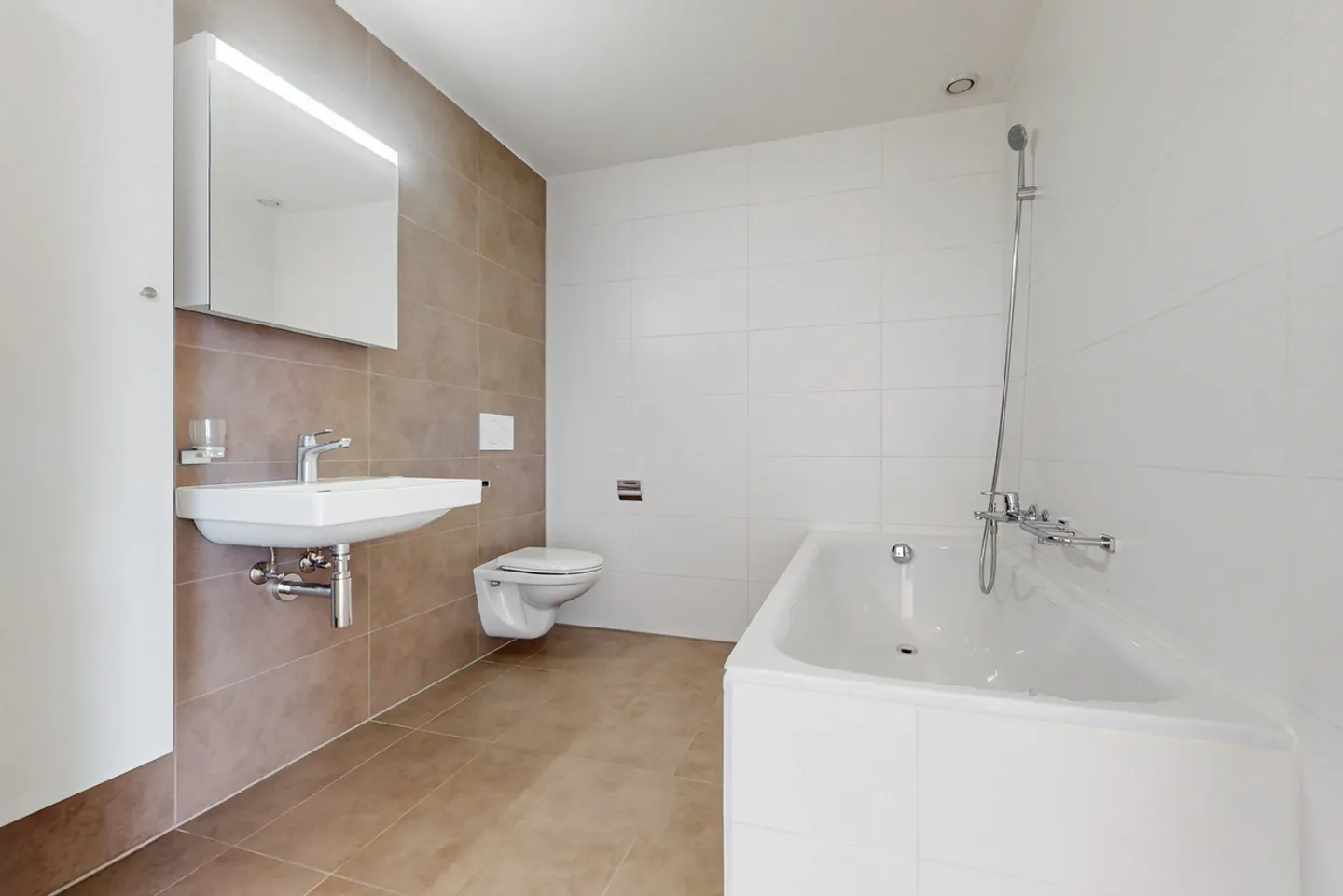 Confort et espace pour toute la famille - Photo 9 of 11