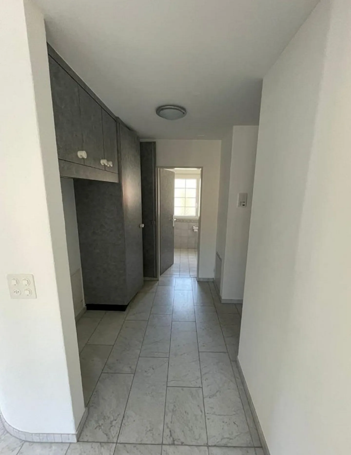 Appartement de 2,5 pièces à louer - Photo 1 sur 4