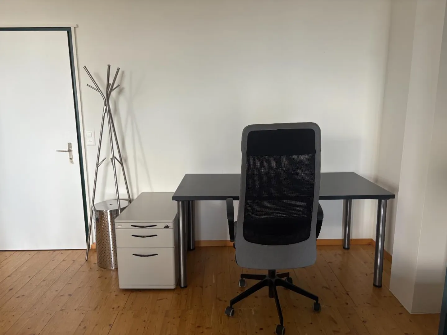 «Büro» - Foto 2 von 5