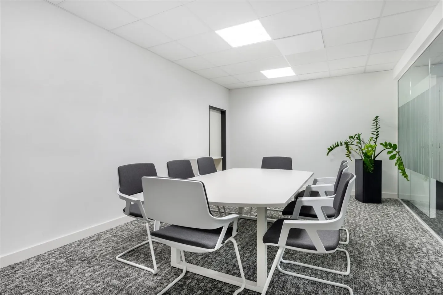 Privater Büroraum für 2 Personen in Regus Seefeld - Foto 7 von 8