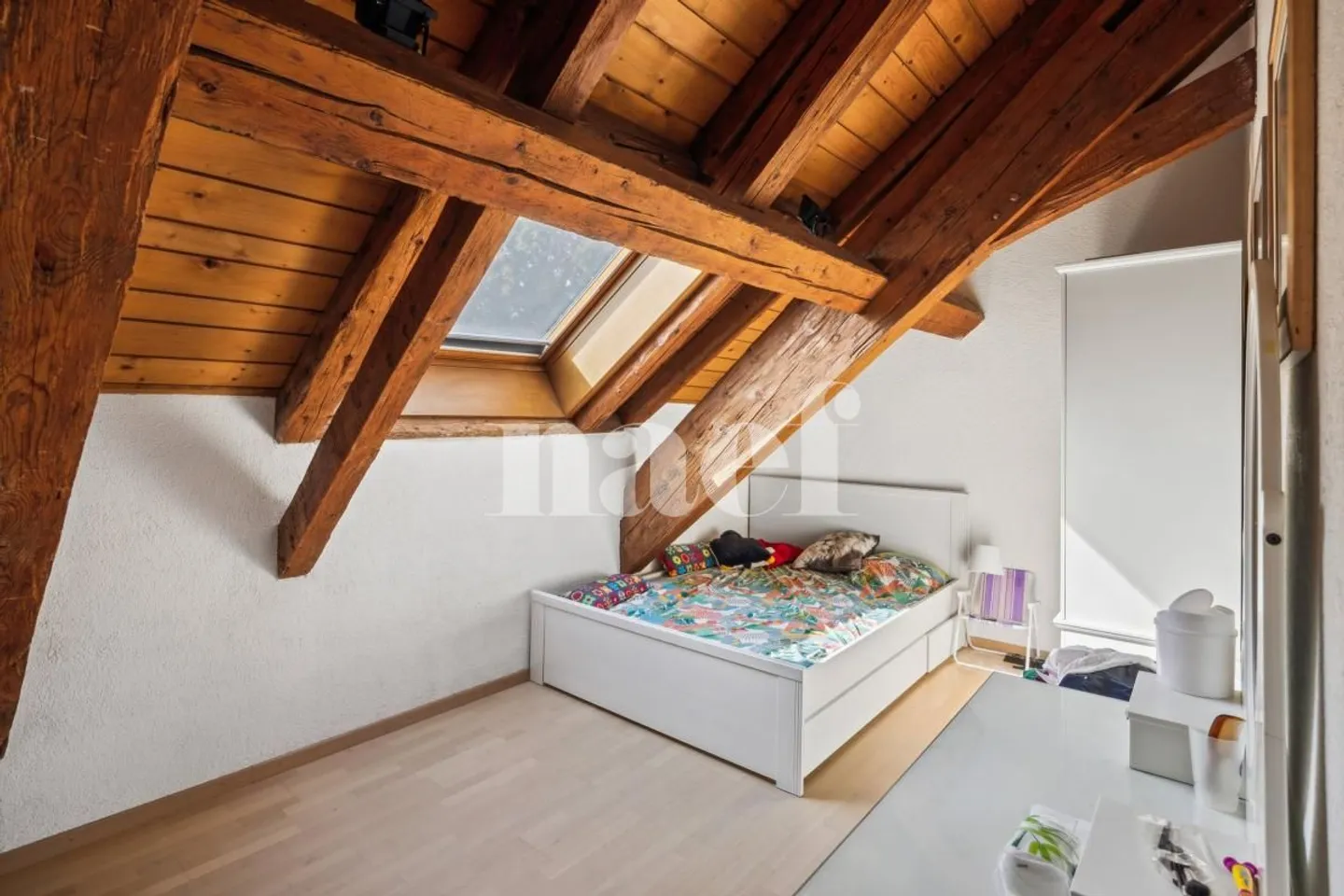 Superbo attico duplex di 4,5 locali di 105 m² - Foto 4 di 12