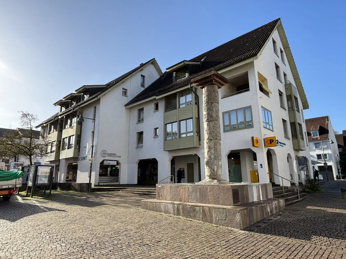 Versatile Commercial Space in Arlesheim - Photo 1 of 9