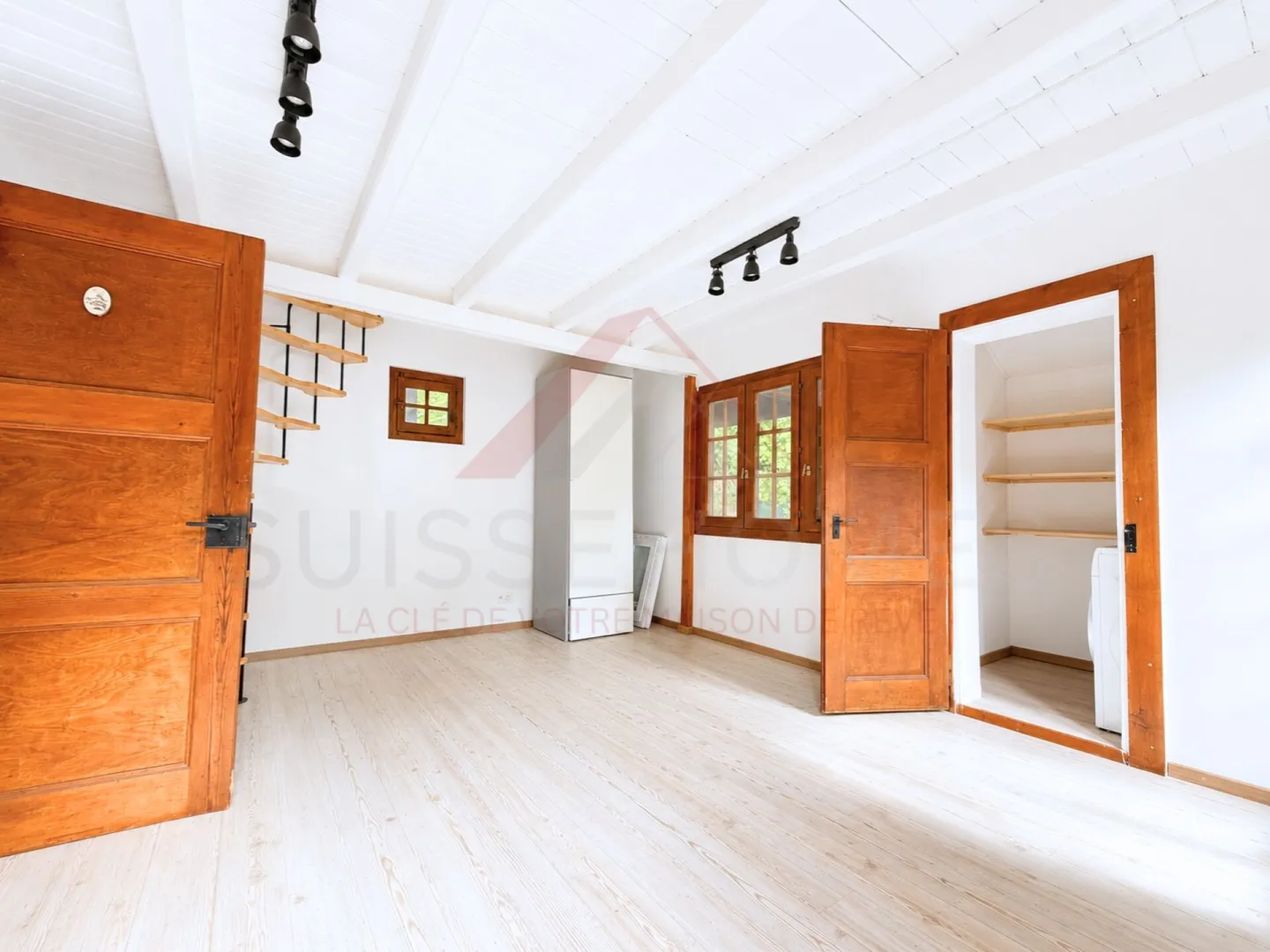 Chalet Ristrutturato a Lausanne - Foto 2 di 7