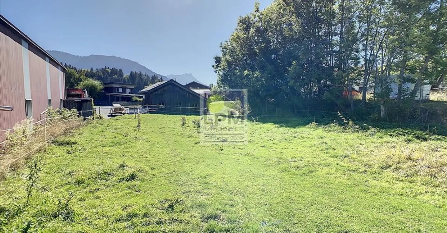 Baugrundstück - Foto 4 von 5