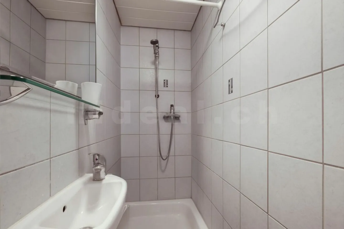 Begnins, 4,5-Zimmer-Wohnung und Restaurant von 184 m2 - Foto 12 von 13