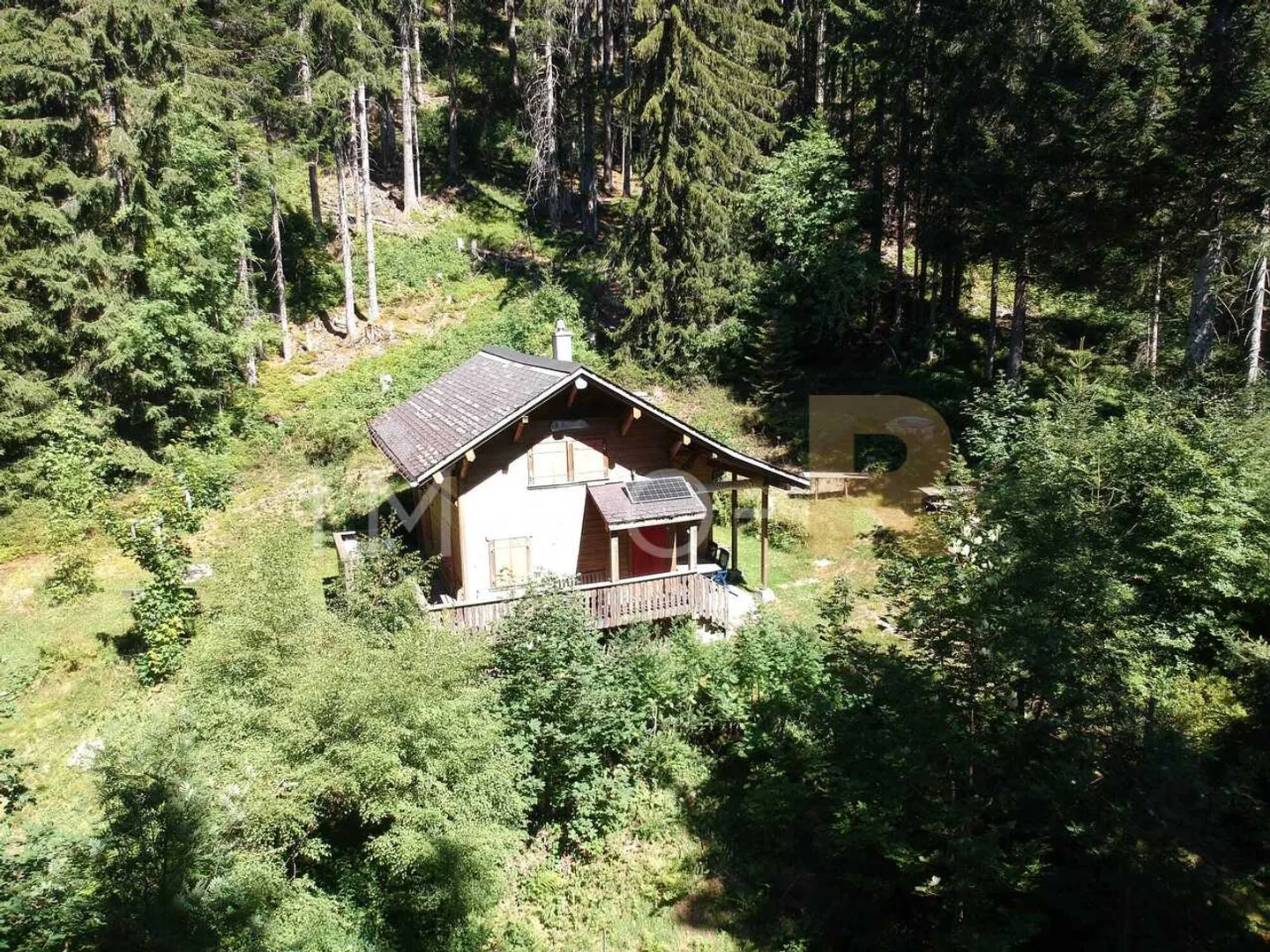 Leisure Chalet - Photo 2 of 10