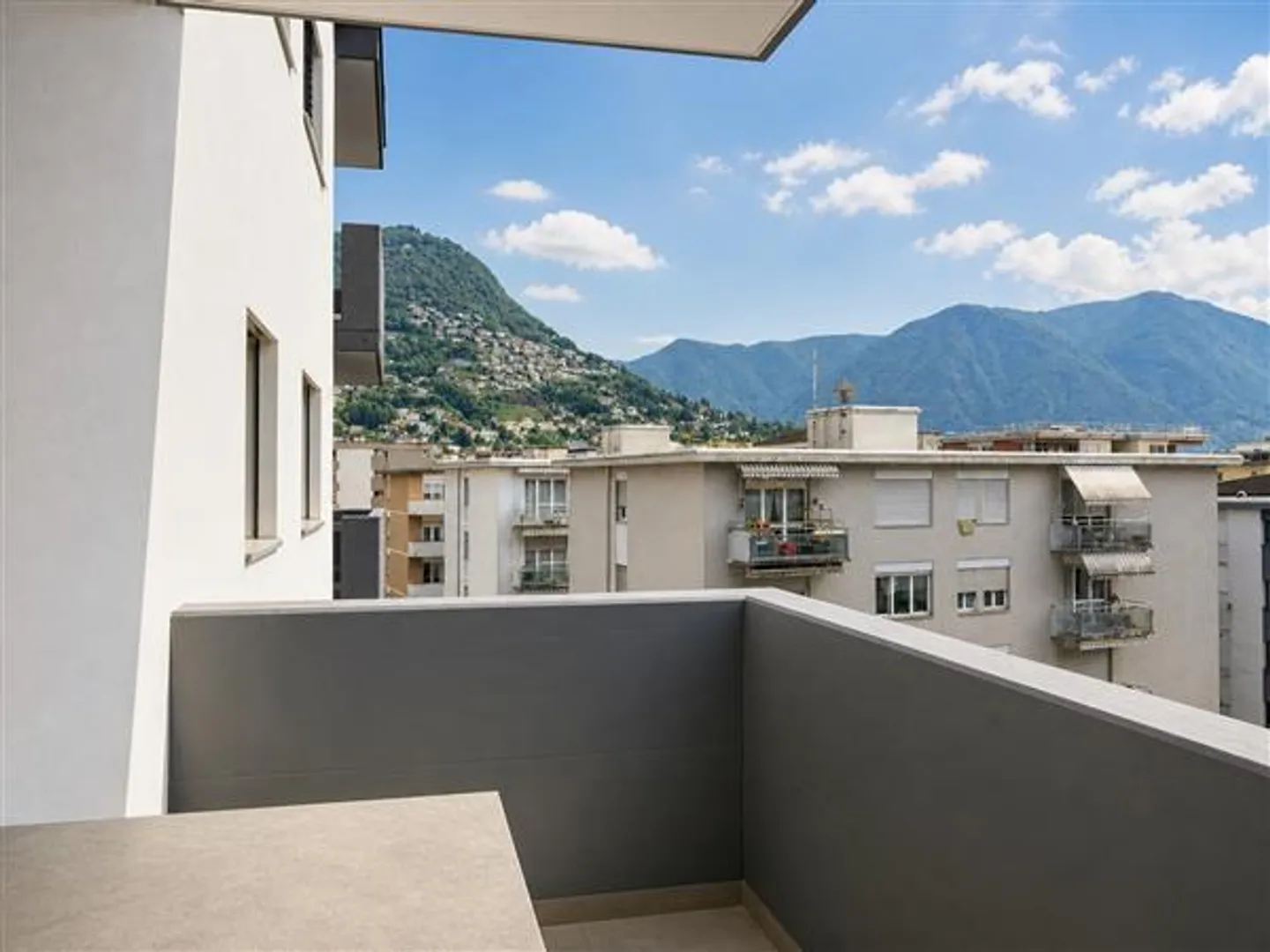 Lugano: Appartamento 2,5 locali - Foto 7 di 9