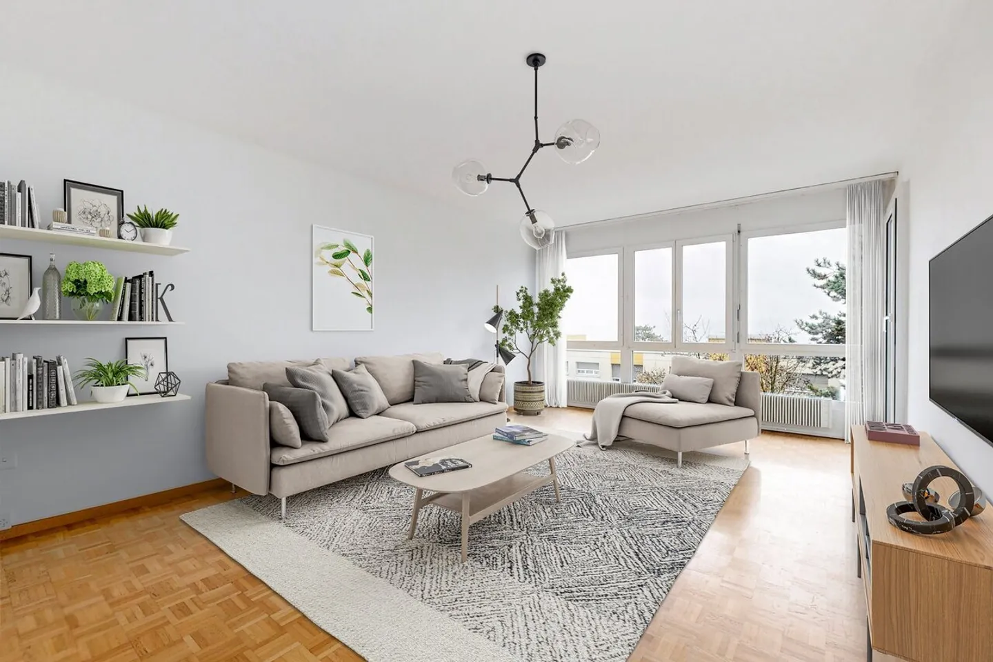 In a quiet neighborhood - Photo 1 of 8