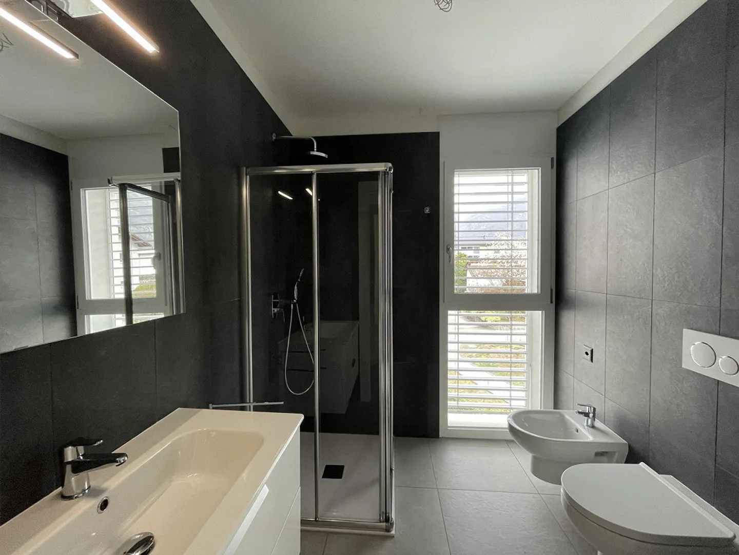 Modernes 2.5-Zimmer-Appartement - Foto 8 von 13