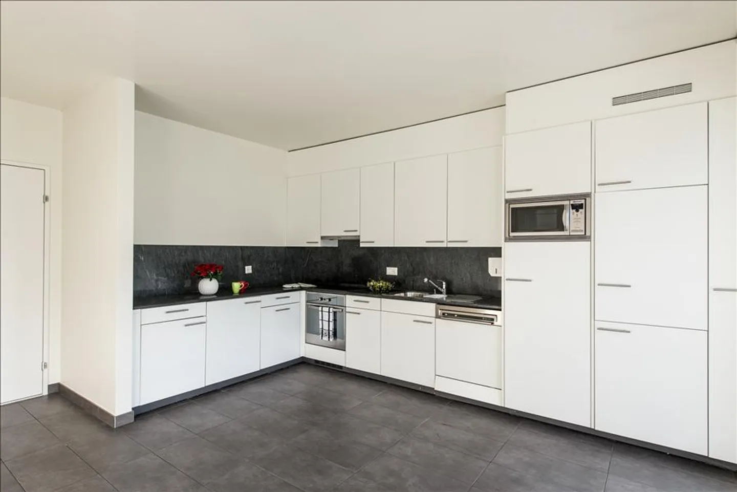 Magnifique appartement de 154m2 - Photo 5 sur 8