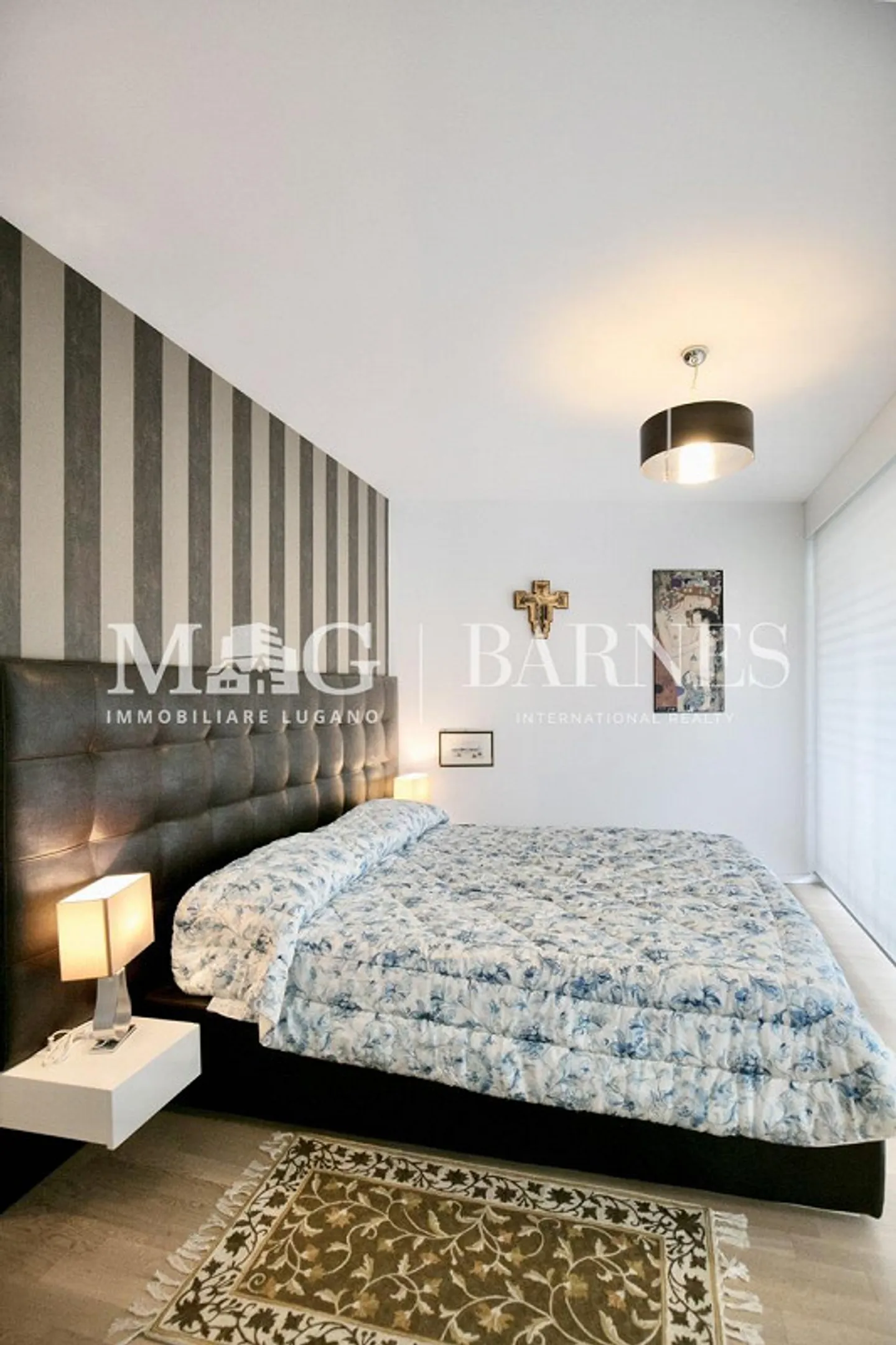 Appartamento moderno con balcone panoramico - Foto 4 di 17