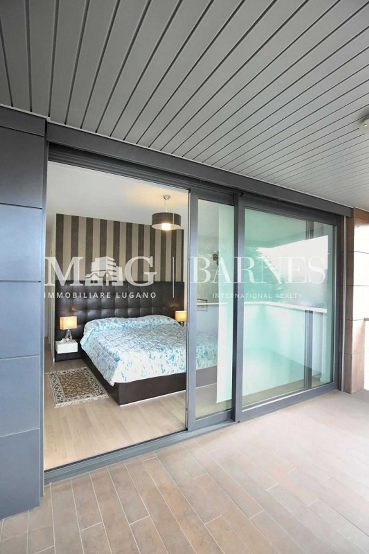 Appartamento moderno con balcone panoramico - Foto 5 di 17