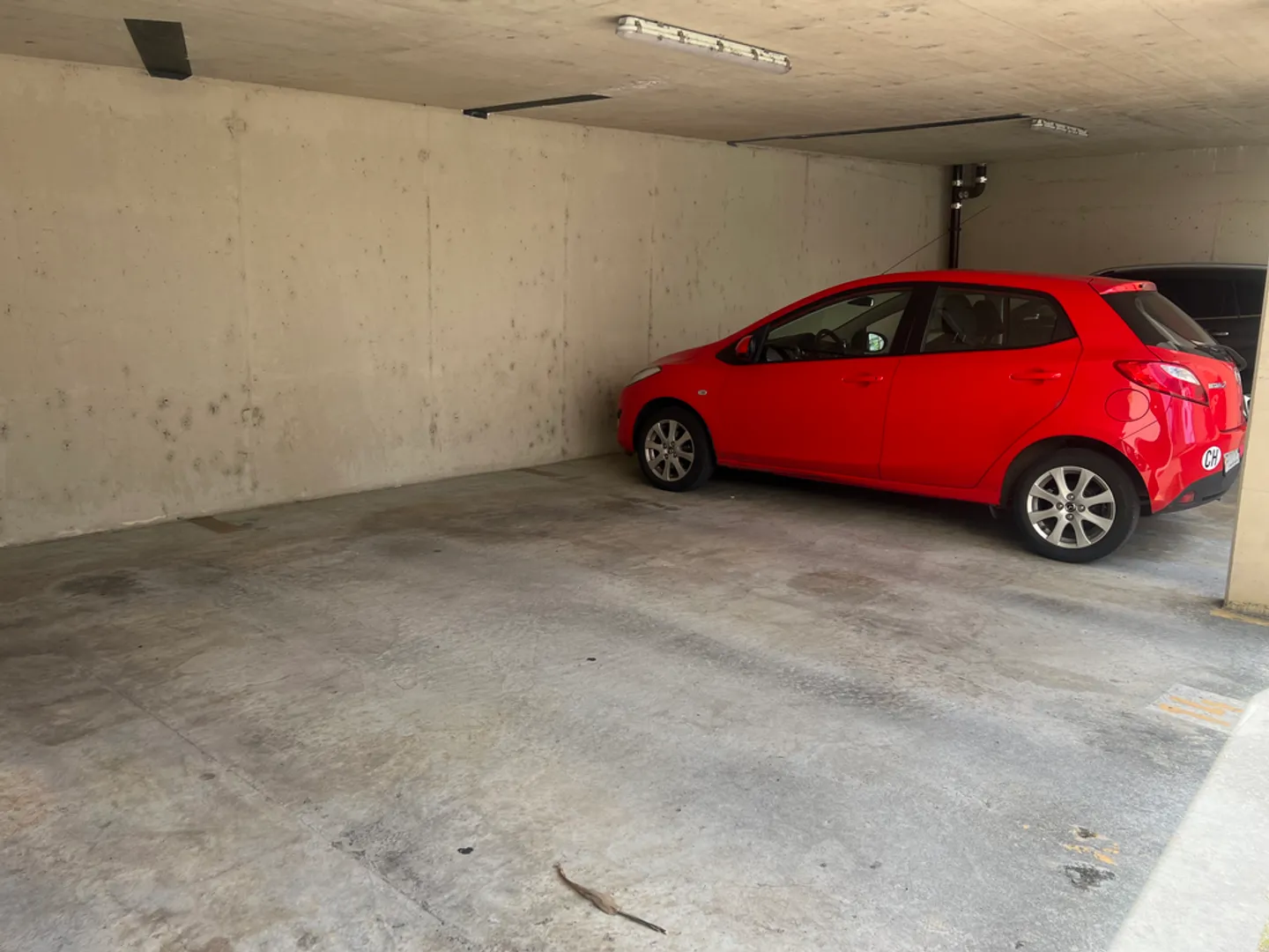 Covered parking space - Photo 1 of 3