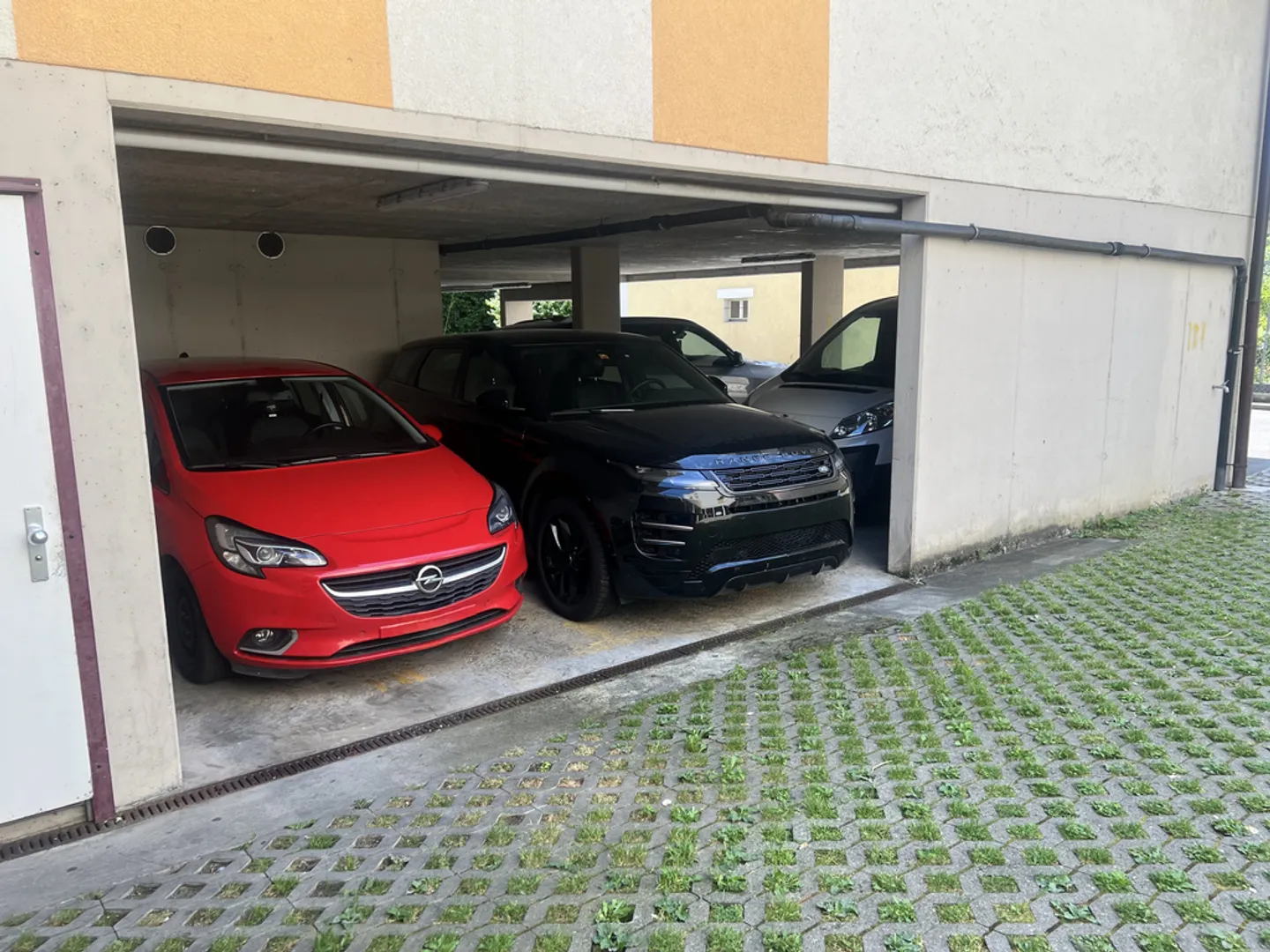 Covered parking space - Photo 2 of 3