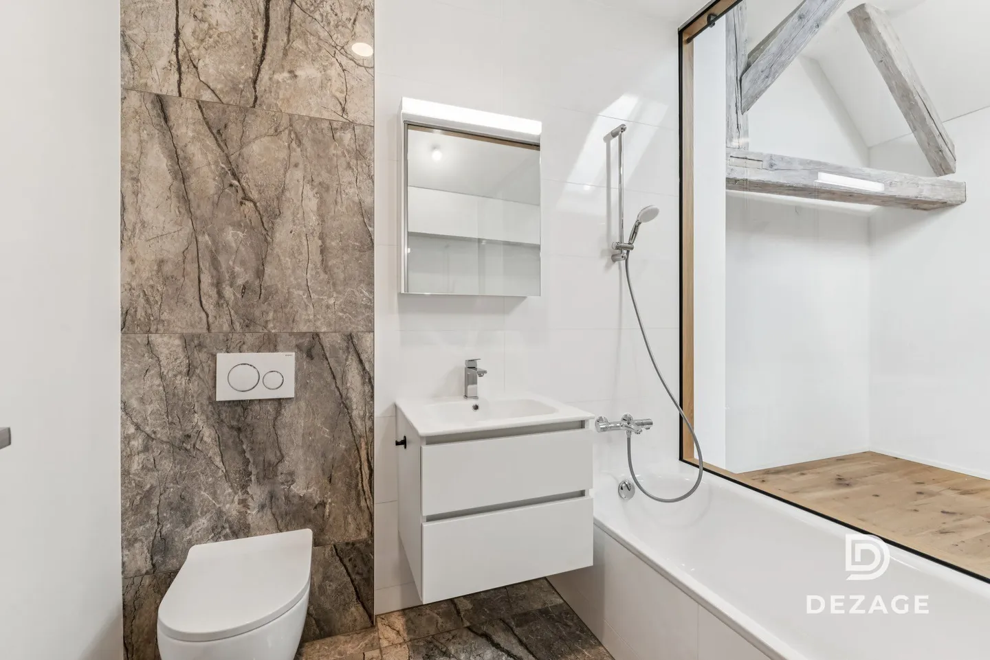 Magnificent modern duplex in the heart of the village of Bassins - Photo 9 of 15