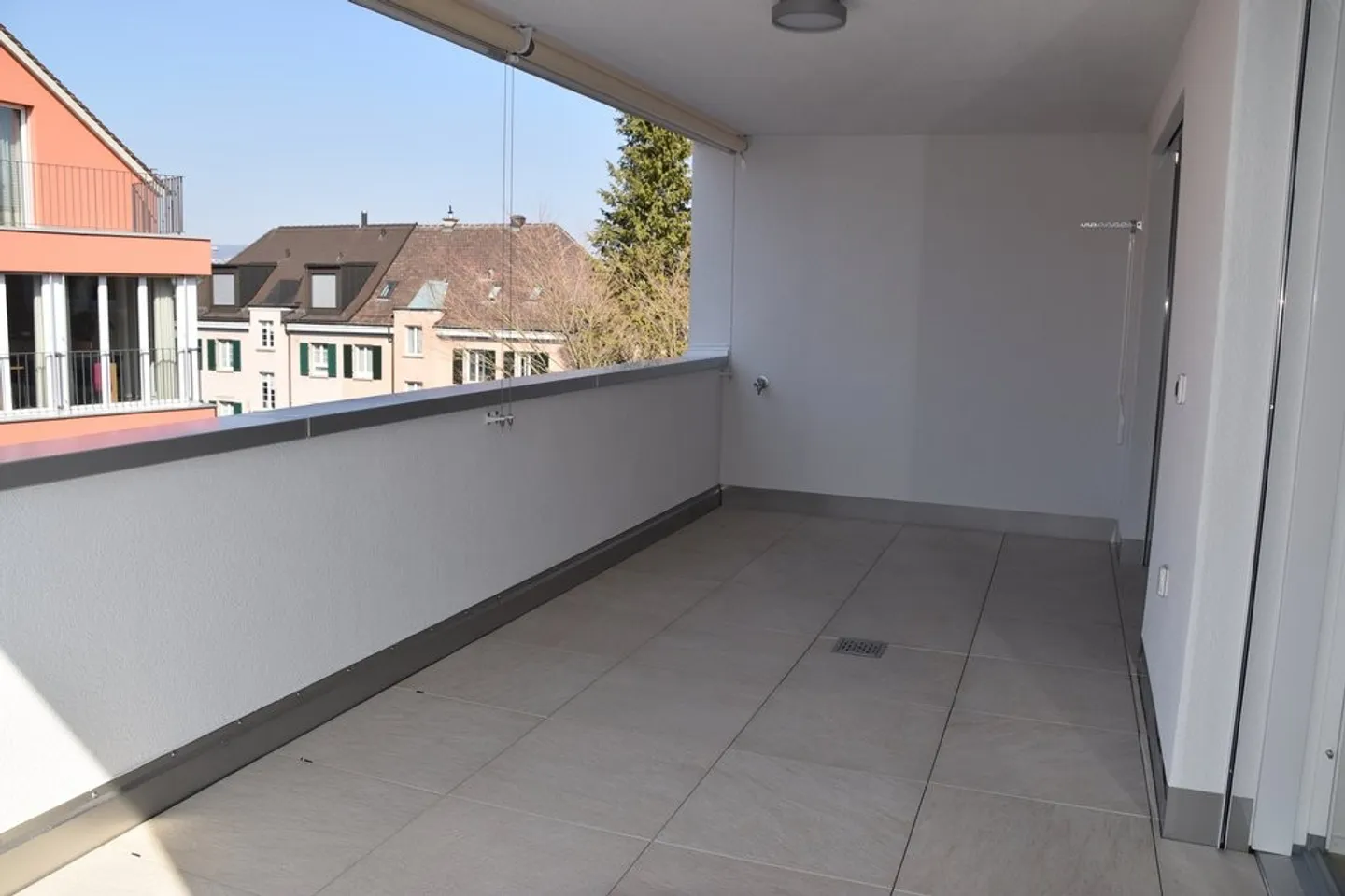 Appartement moderne et lumineux de 3,5 pièces à Zurich Wollishofen - Photo 9 sur 9