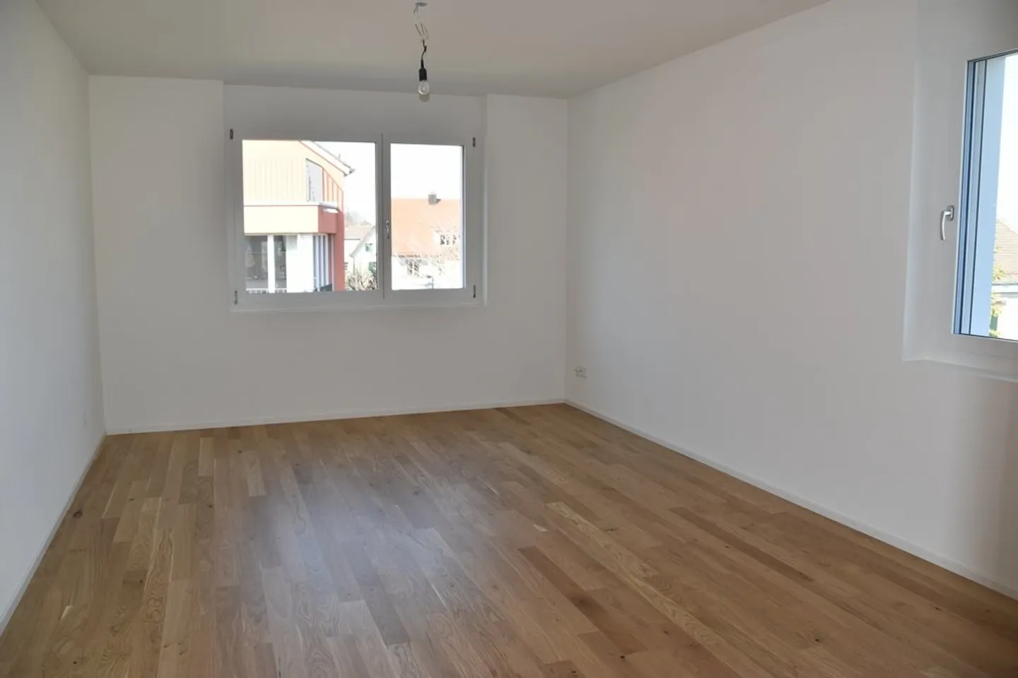 Appartement moderne et lumineux de 3,5 pièces à Zurich Wollishofen - Photo 5 sur 9